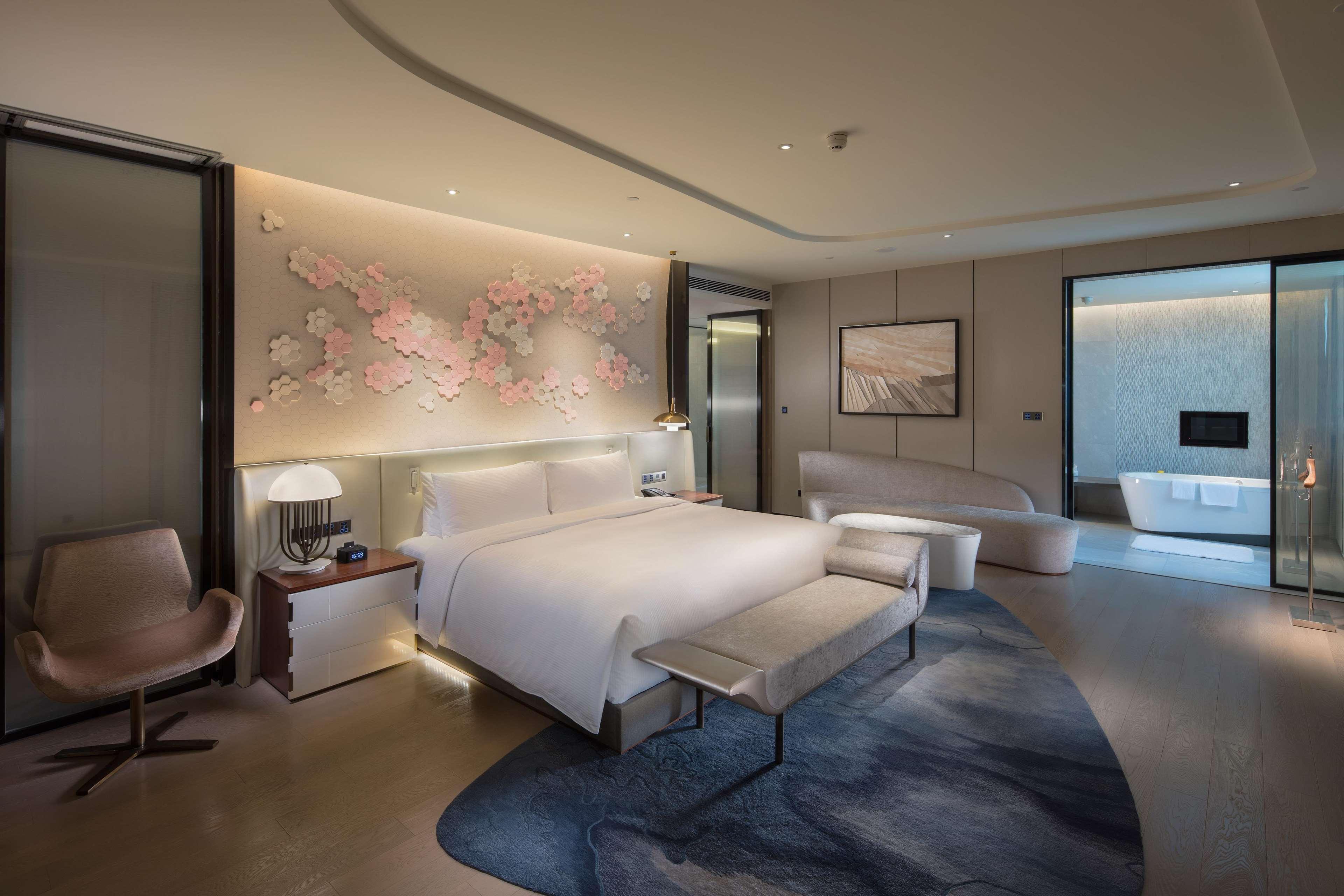 Hilton Quanzhou Riverside Экстерьер фото