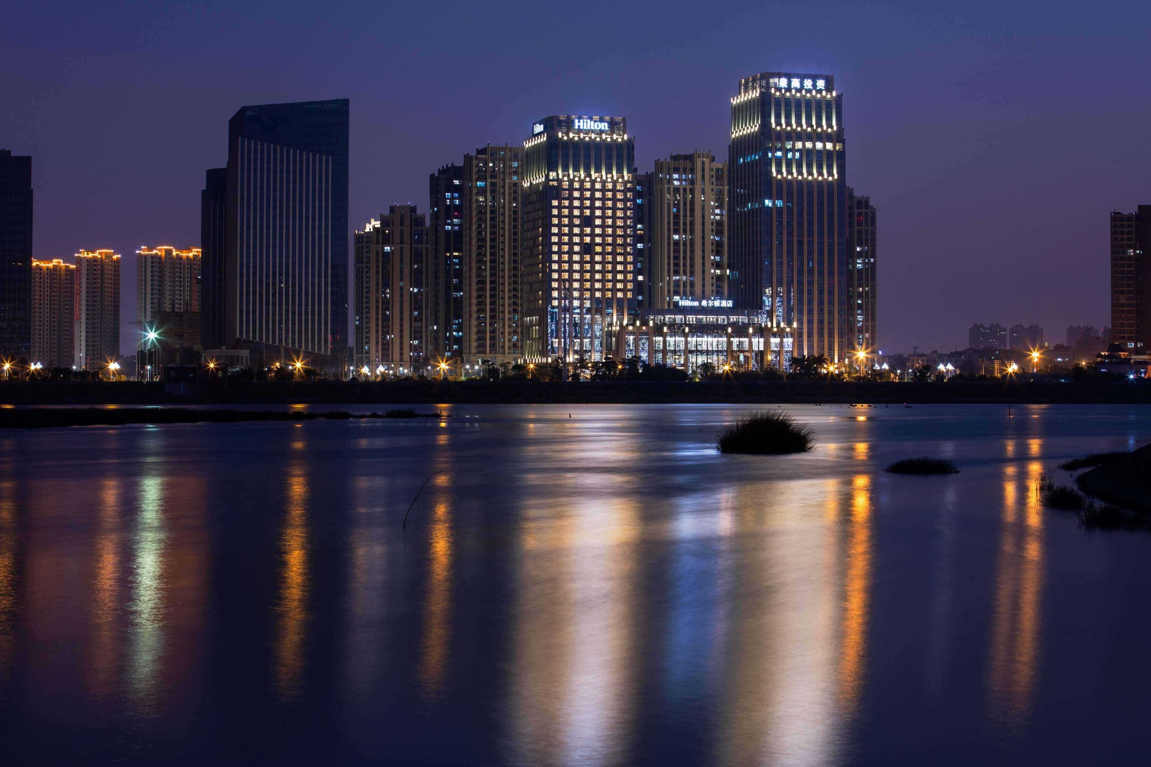 Hilton Quanzhou Riverside Экстерьер фото