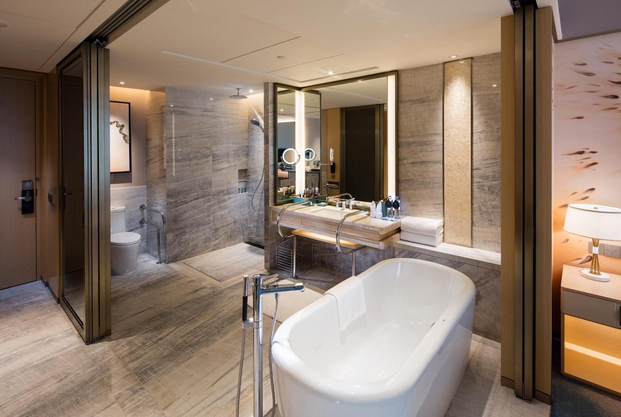 Hilton Quanzhou Riverside Экстерьер фото